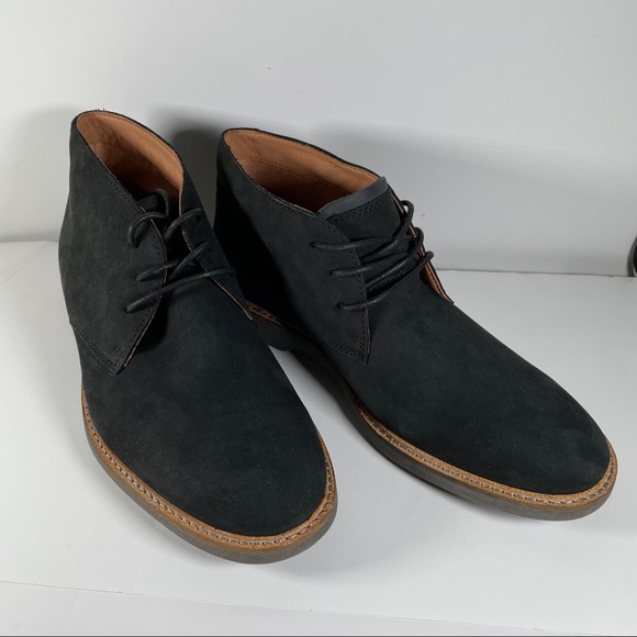 clarks atticus limit black nubuck
